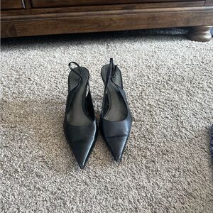 Nine West Black Pointed Slingback Heels